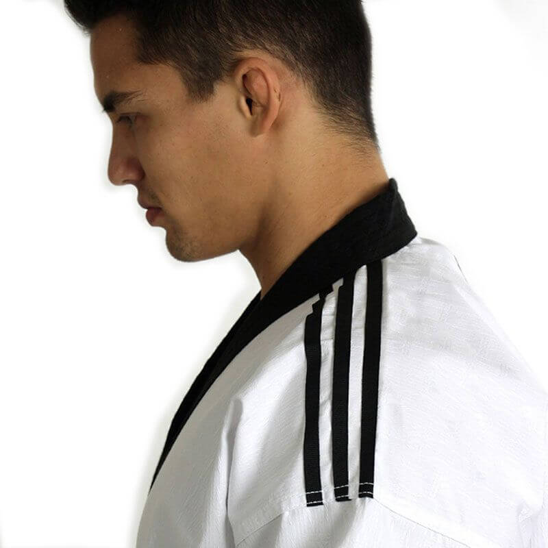 ADIDAS GRAND MASTER II TAEKWONDO UNIFORM