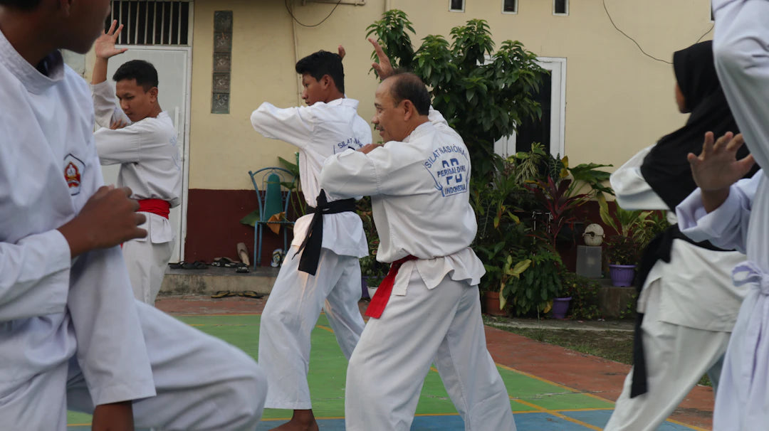 Building a Supportive Community in Martial Arts