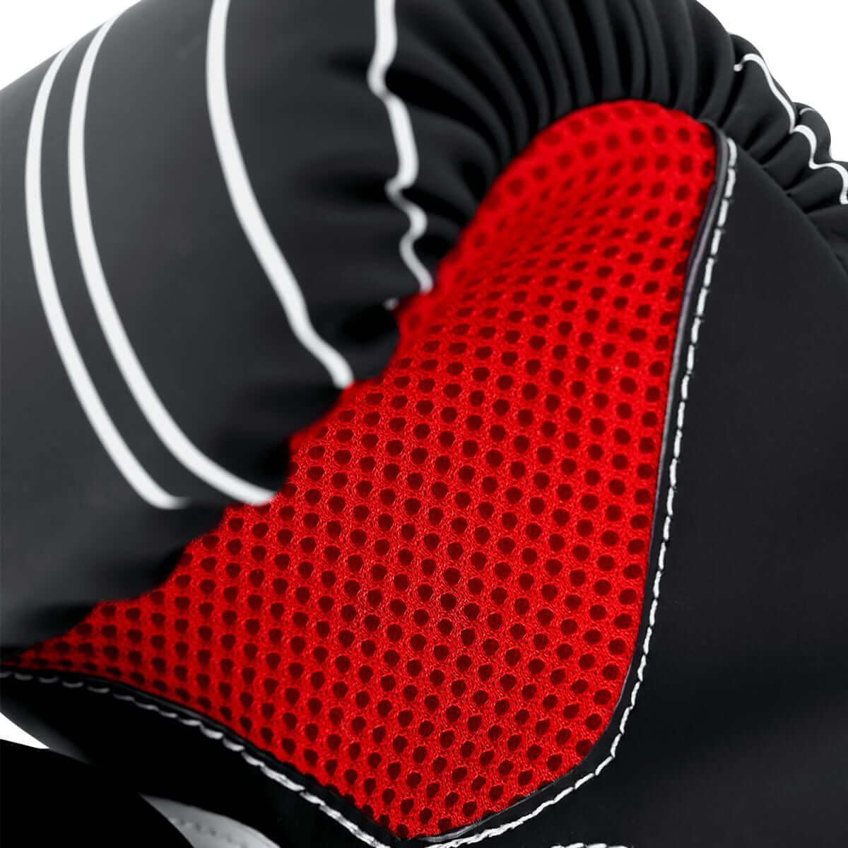 Eclipse Martial Art Supplies sporting goods black/white/red / 12 oz BRAVE KICKBOXING GLOVE 12 oz